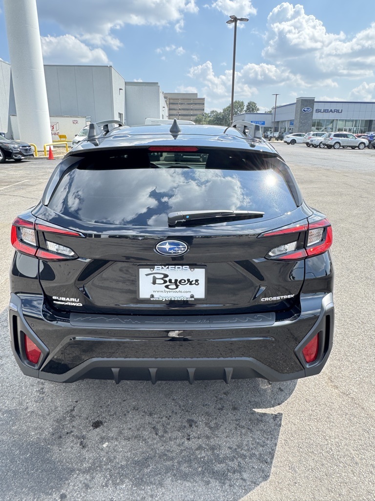 2025 Subaru Crosstrek Limited photo 2
