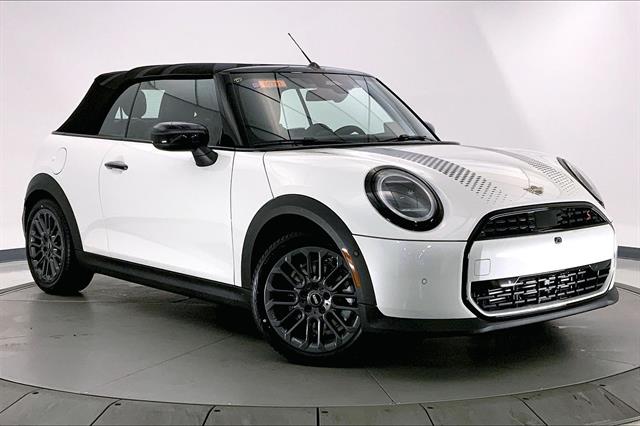 2026 MINI Convertible S's photo