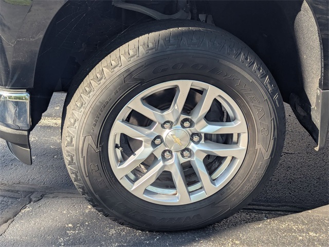 2019 Chevrolet Silverado 1500 LT photo 11