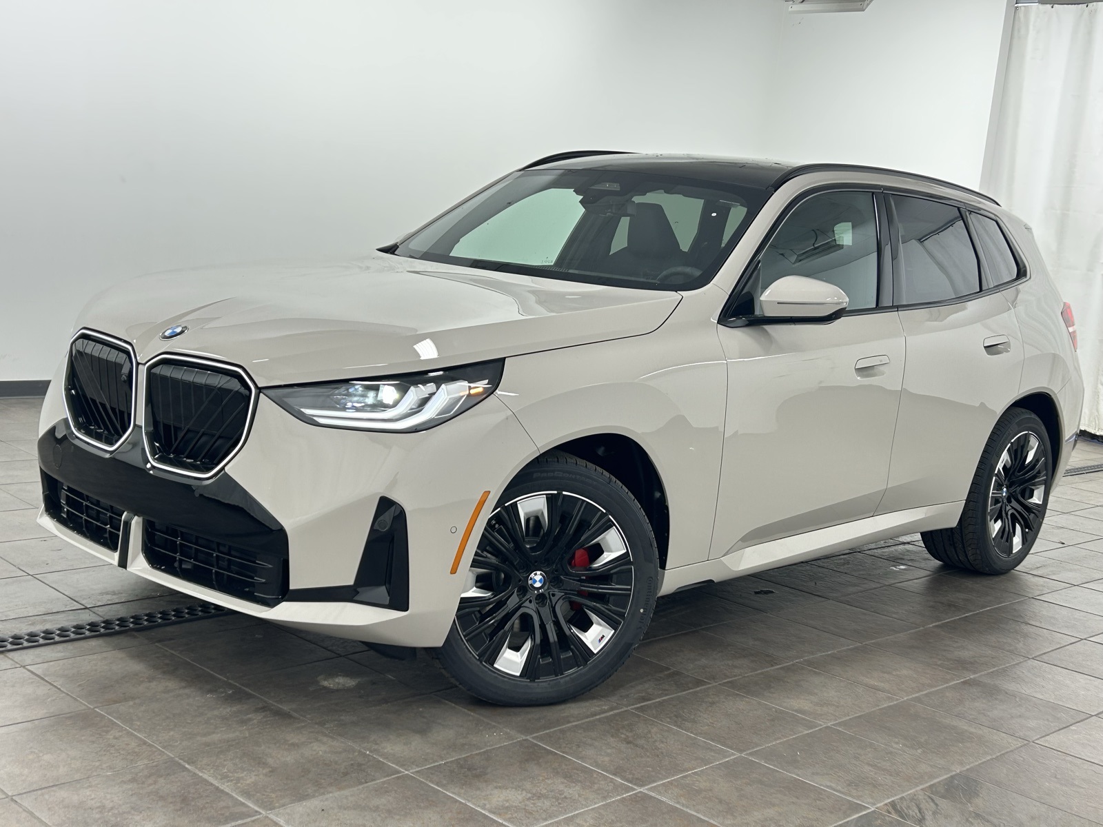 2026 BMW X3 30's photo