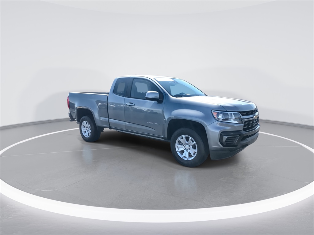 2021 Chevrolet Colorado LT photo 2