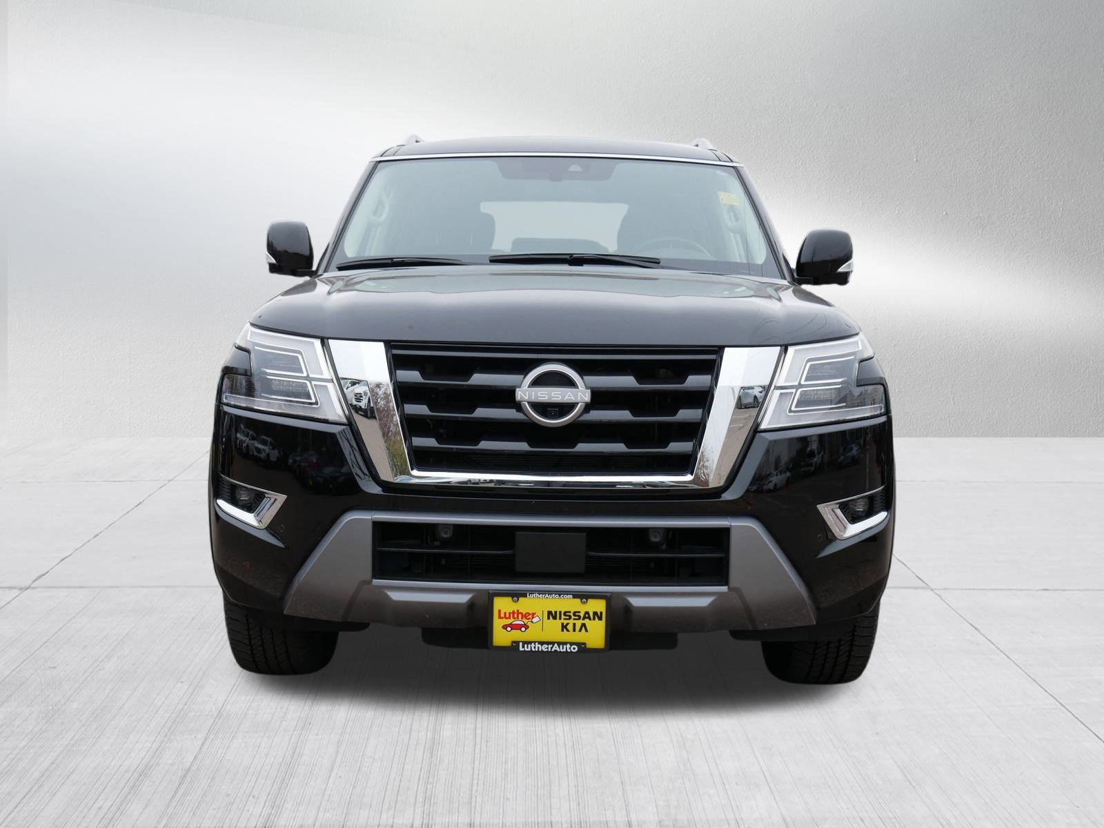 2024 Nissan Armada SL photo 2