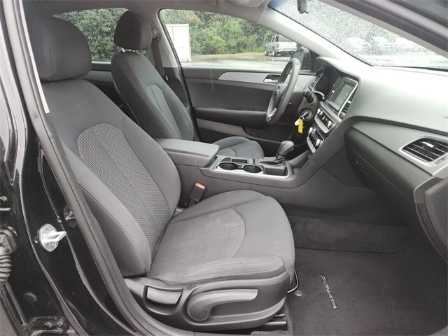 2018 Hyundai Sonata SE photo 17