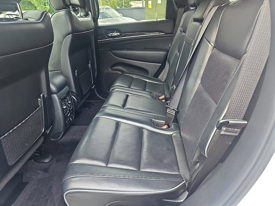 2019 Jeep Grand Cherokee Overland photo 20