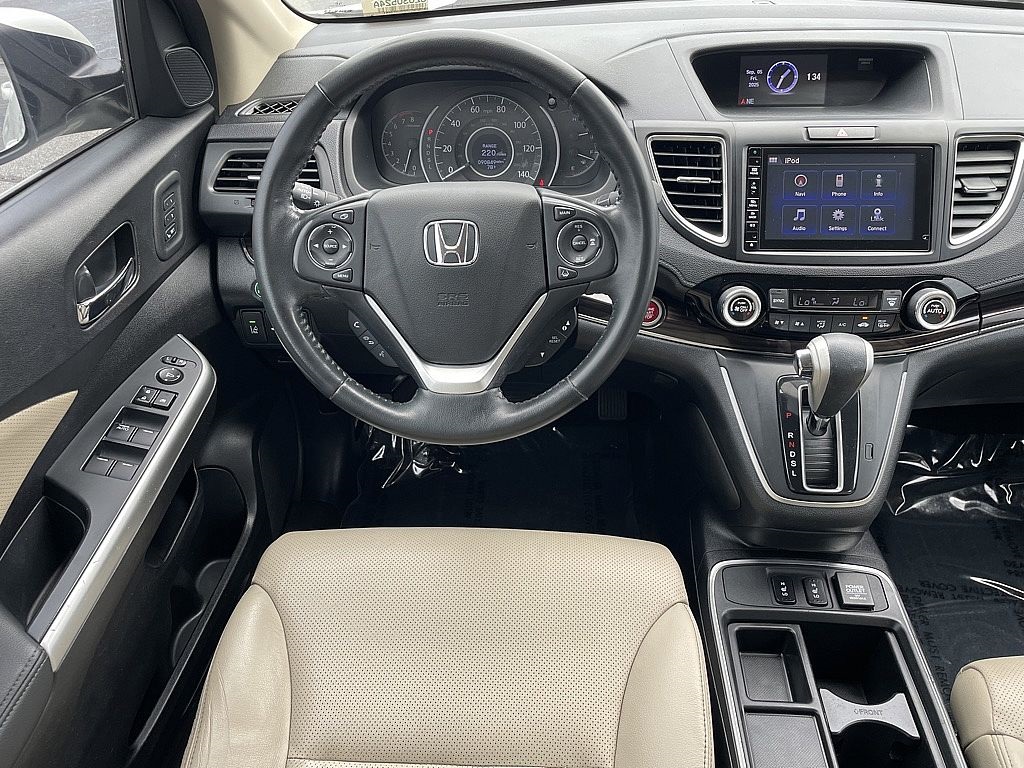 2016 Honda CR-V Touring photo 11