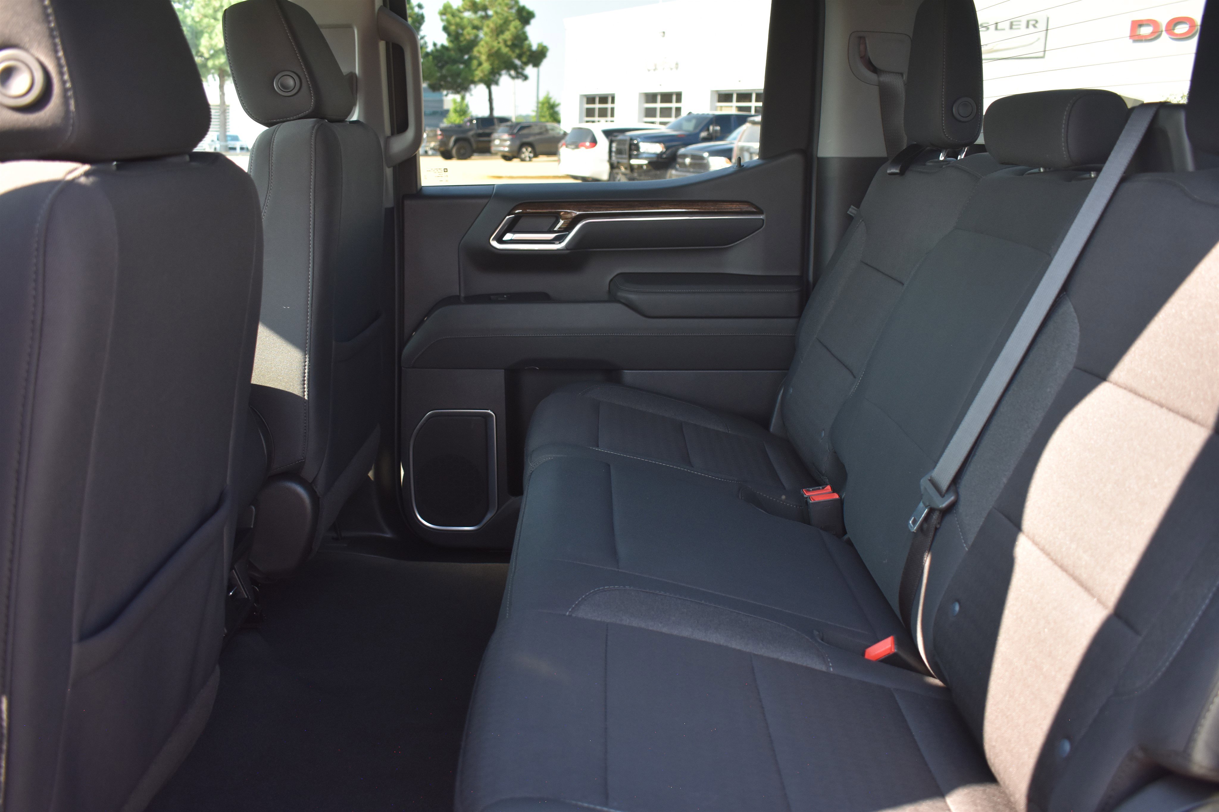 2024 Gmc Sierra 1500 SLE photo 8