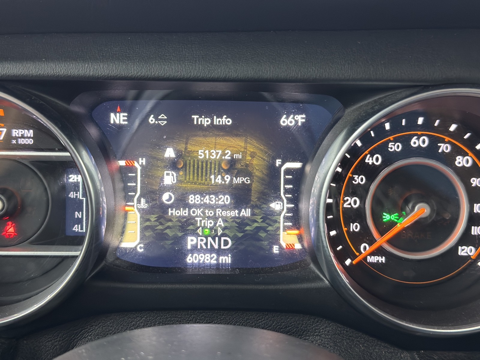 2020 Jeep Gladiator Overland photo 24