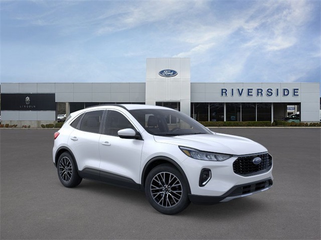 2023 Ford Escape Plug-In Hybrid photo 7
