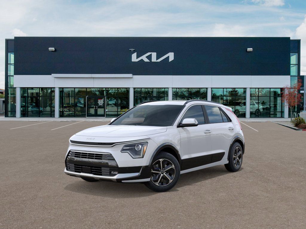 2025 Kia Niro SX's photo