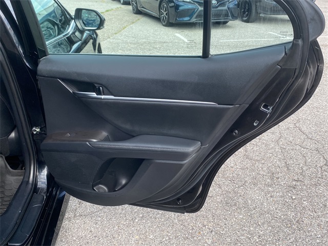2023 Toyota Camry XLE photo 12