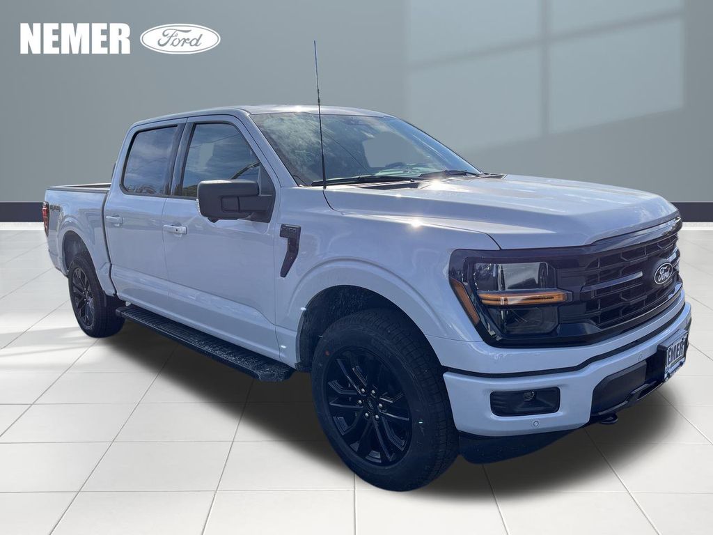 2025 Ford F-150 XLT's photo