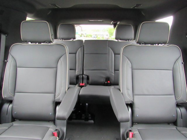2025 Gmc Yukon photo 28