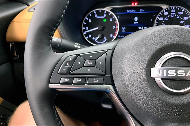 2025 Nissan Sentra SV photo 19