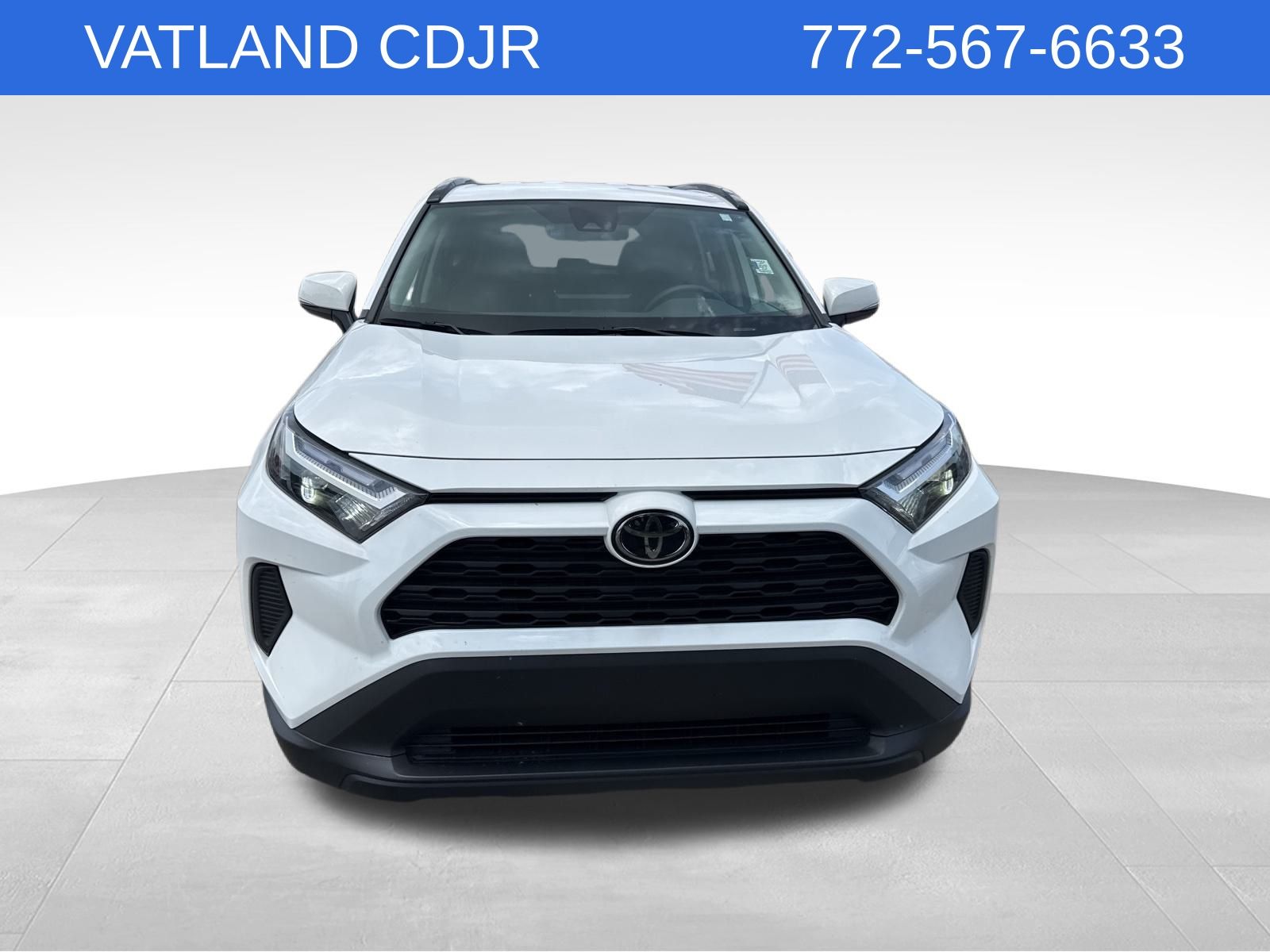 Used 2024 Toyota RAV4 XLE with VIN 2T3W1RFV4RC286475 for sale in Kansas City
