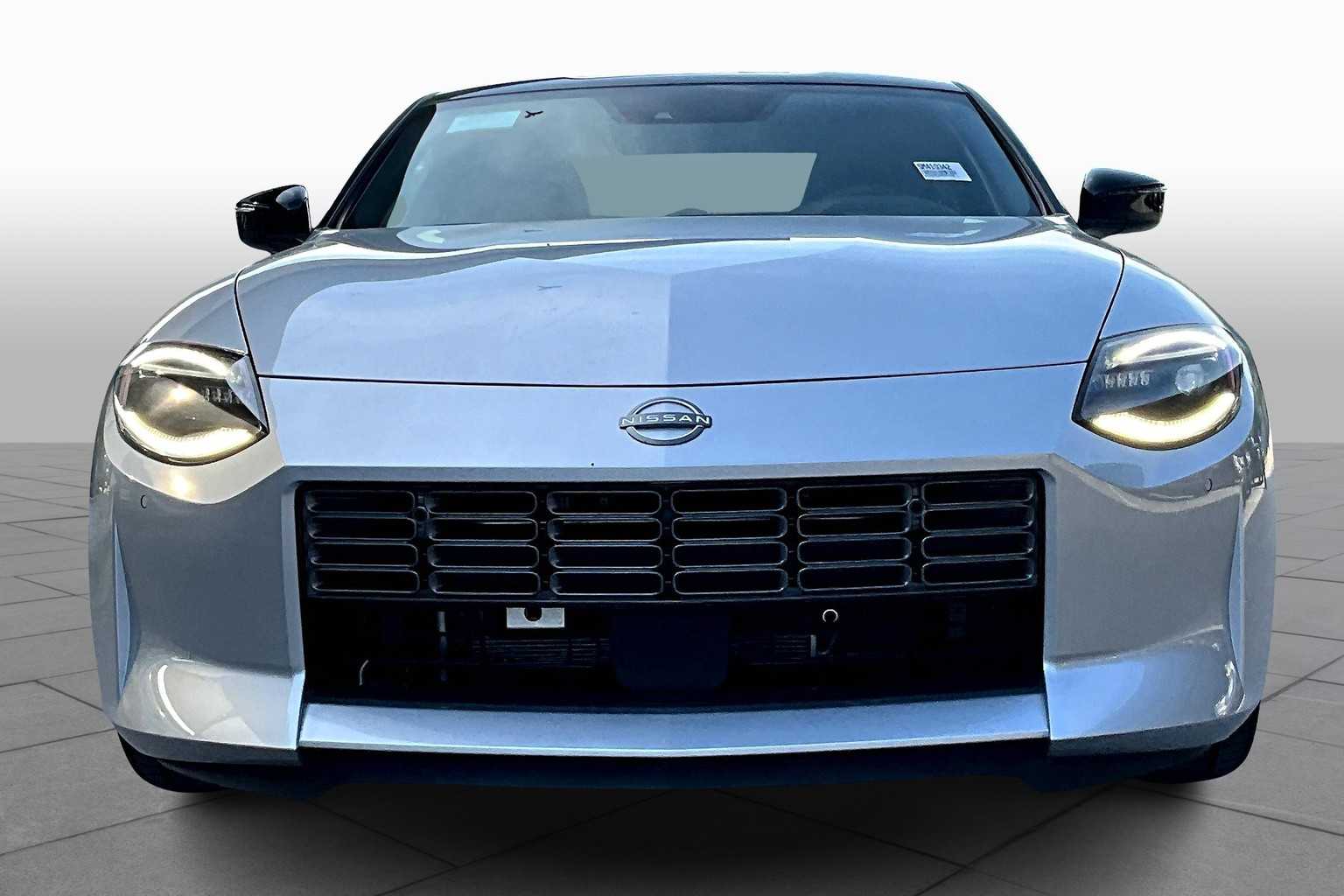 23　2025-F02　N-SUN4.0 23 2025-F02 N-SUN4.0 Intro-Tech Silver Windshield Sun Shade