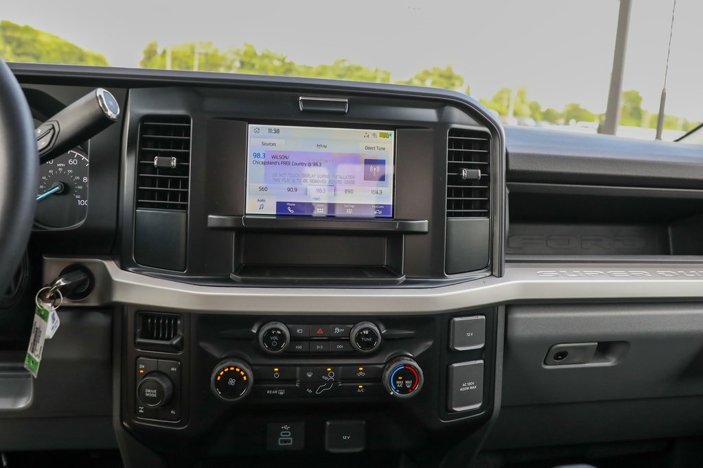 2025 Ford F-350 XL photo 38