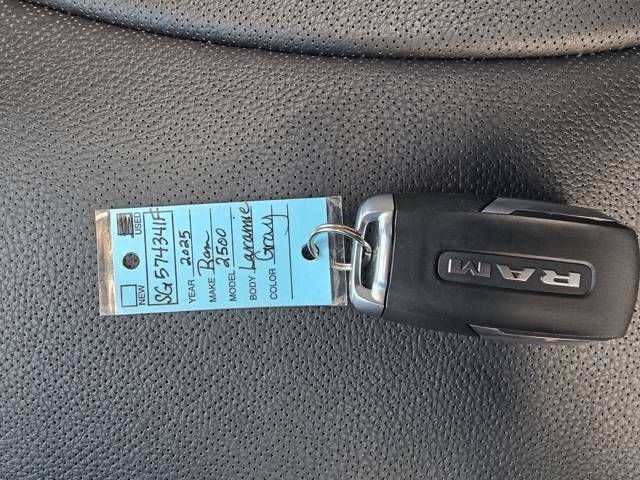 2025 Ram 2500 Laramie photo 4