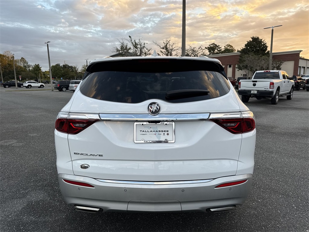 2024 Buick Enclave Premium photo 4