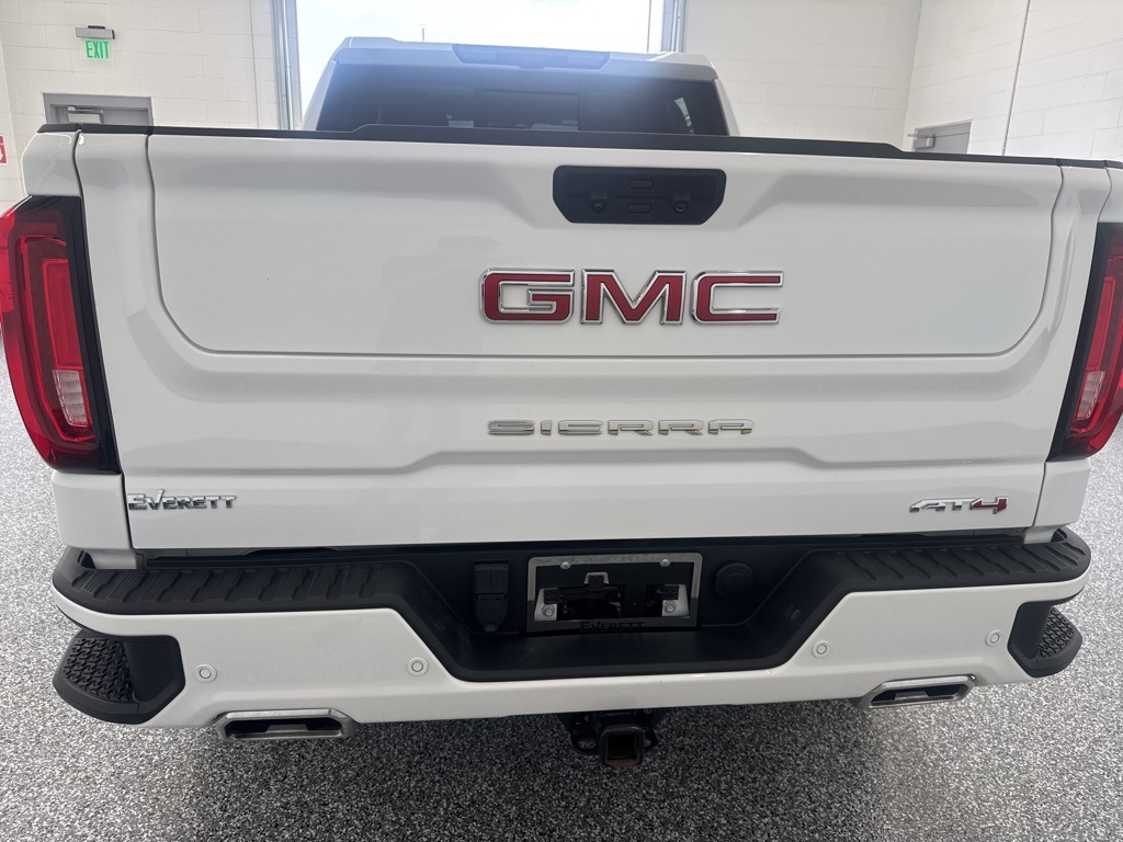2024 Gmc Sierra 1500 AT4 photo 2