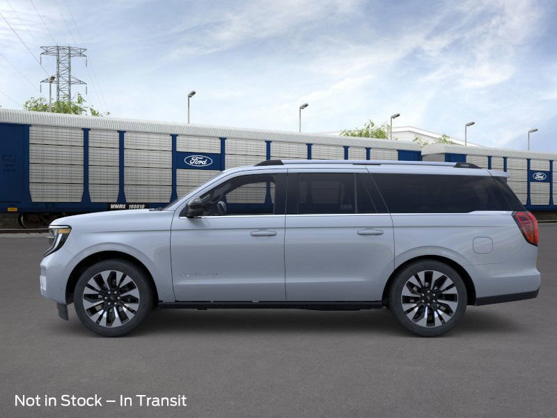 2025 Ford Expedition MAX Platinum photo 4