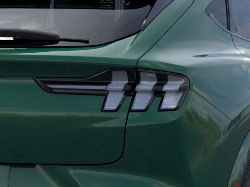 2025 Ford Mustang Mach-E GT photo 18