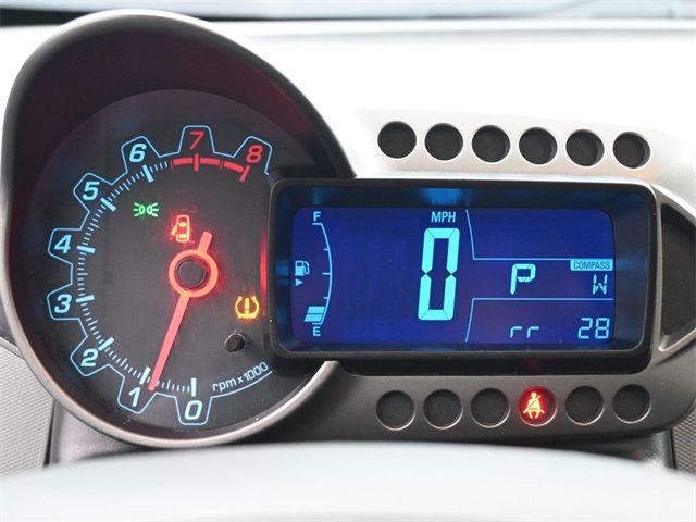 2014 Chevrolet Sonic LTZ photo 23
