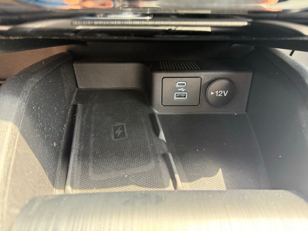 2023 Ford Escape Platinum photo 21