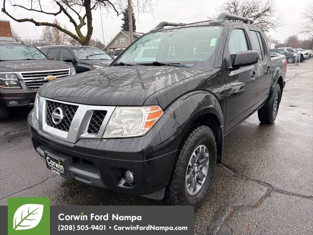2015 Nissan Frontier PRO-4X's photo