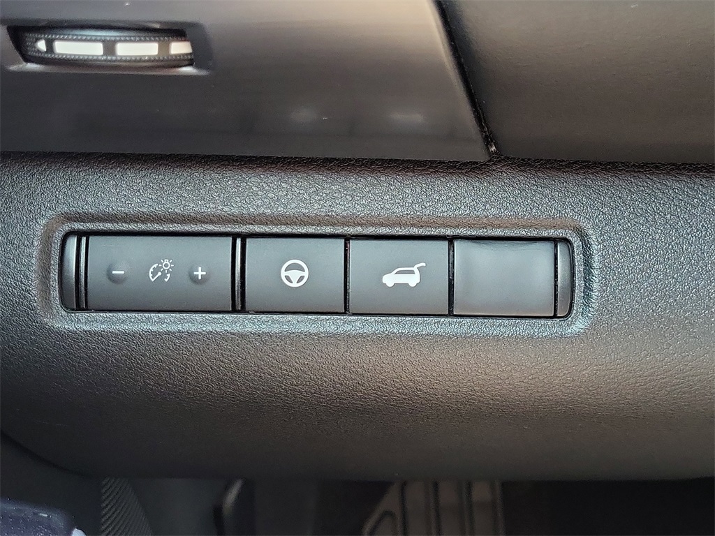 2023 Nissan Pathfinder SL photo 21