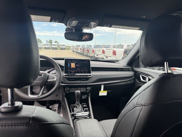 2025 Jeep Compass Latitude photo 25
