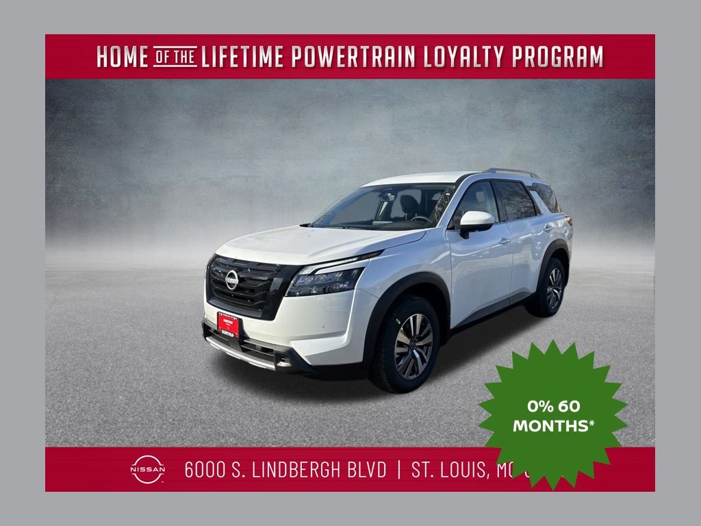 2025 Nissan Pathfinder SL's photo