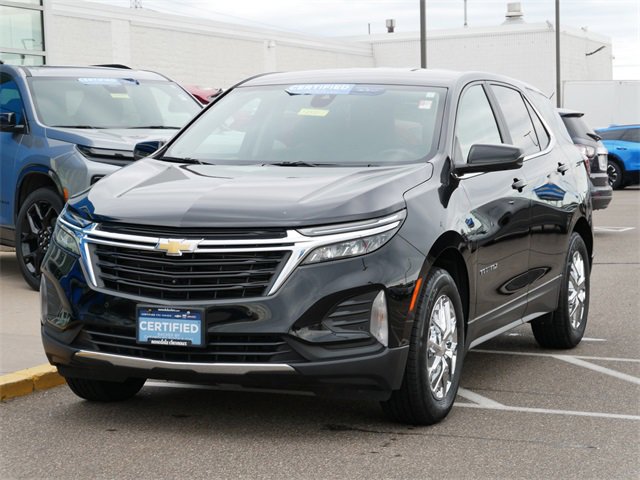 2024 Chevrolet Equinox LT photo 3