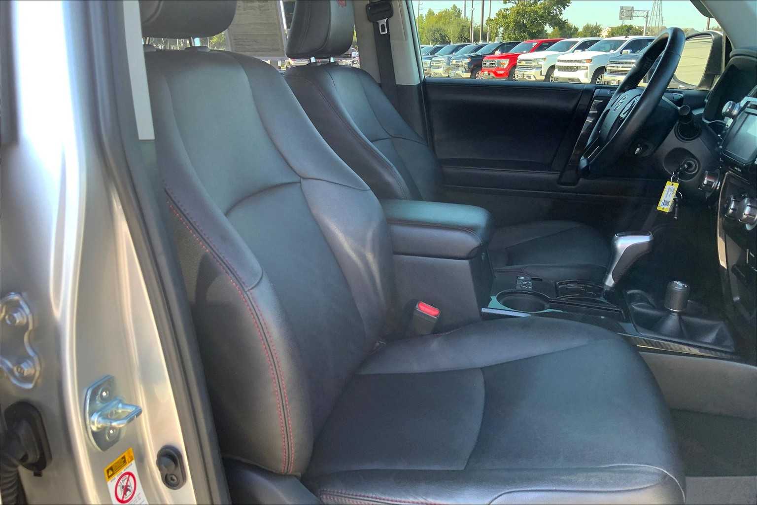 2018 Toyota 4Runner TRD Premium photo 8