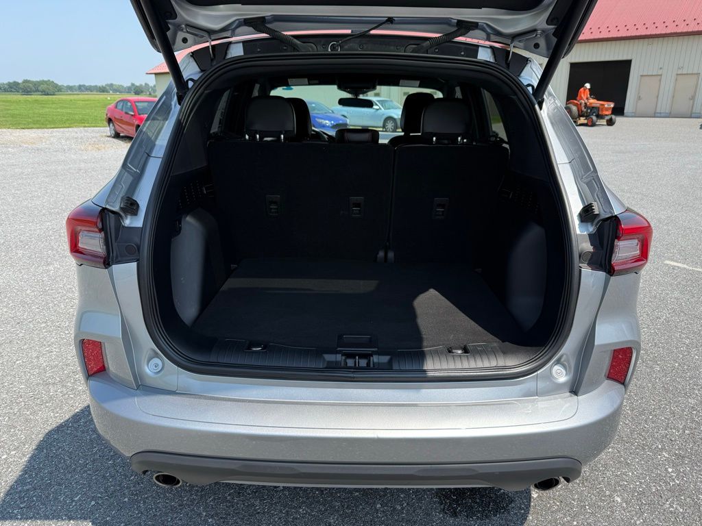 2023 Ford Escape ST-Line photo 26