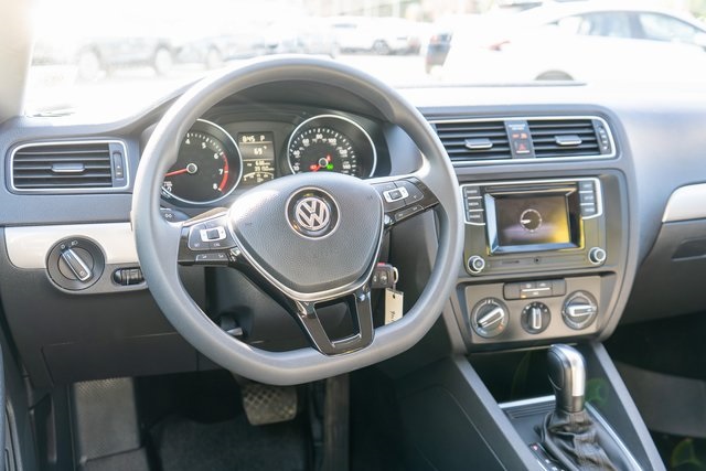 2018 Volkswagen Jetta 1.4T S photo 11