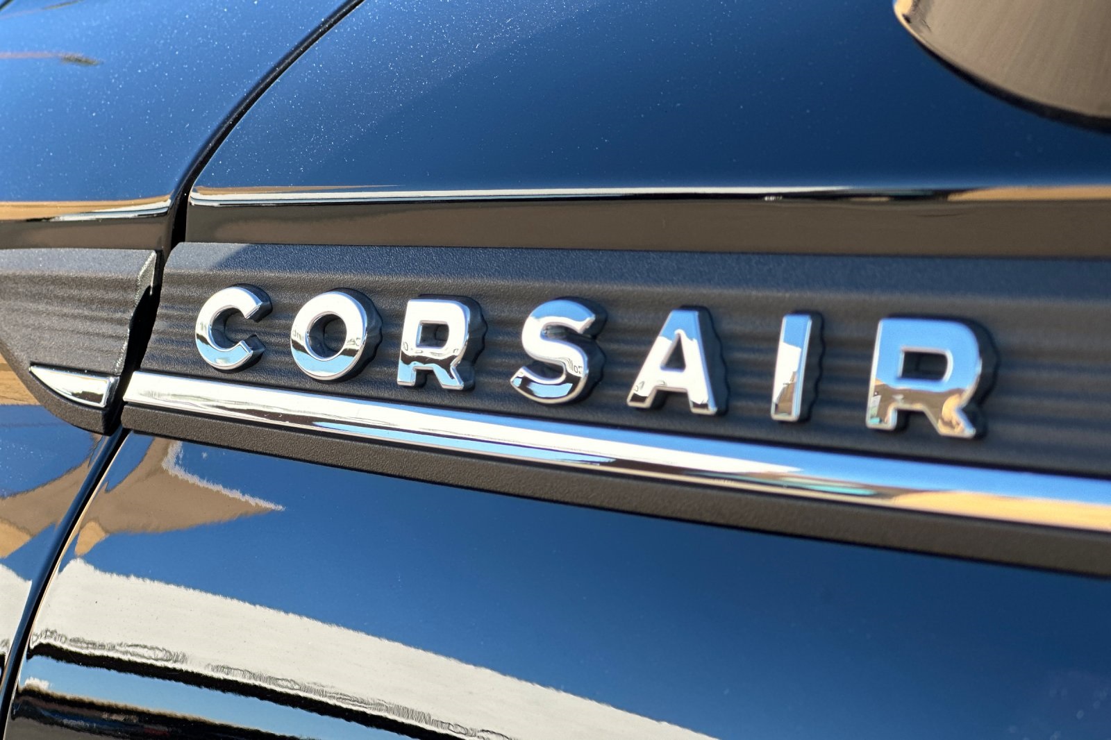 2021 Lincoln Corsair Standard photo 26