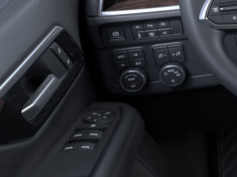 2025 Chevrolet Suburban LS photo 19