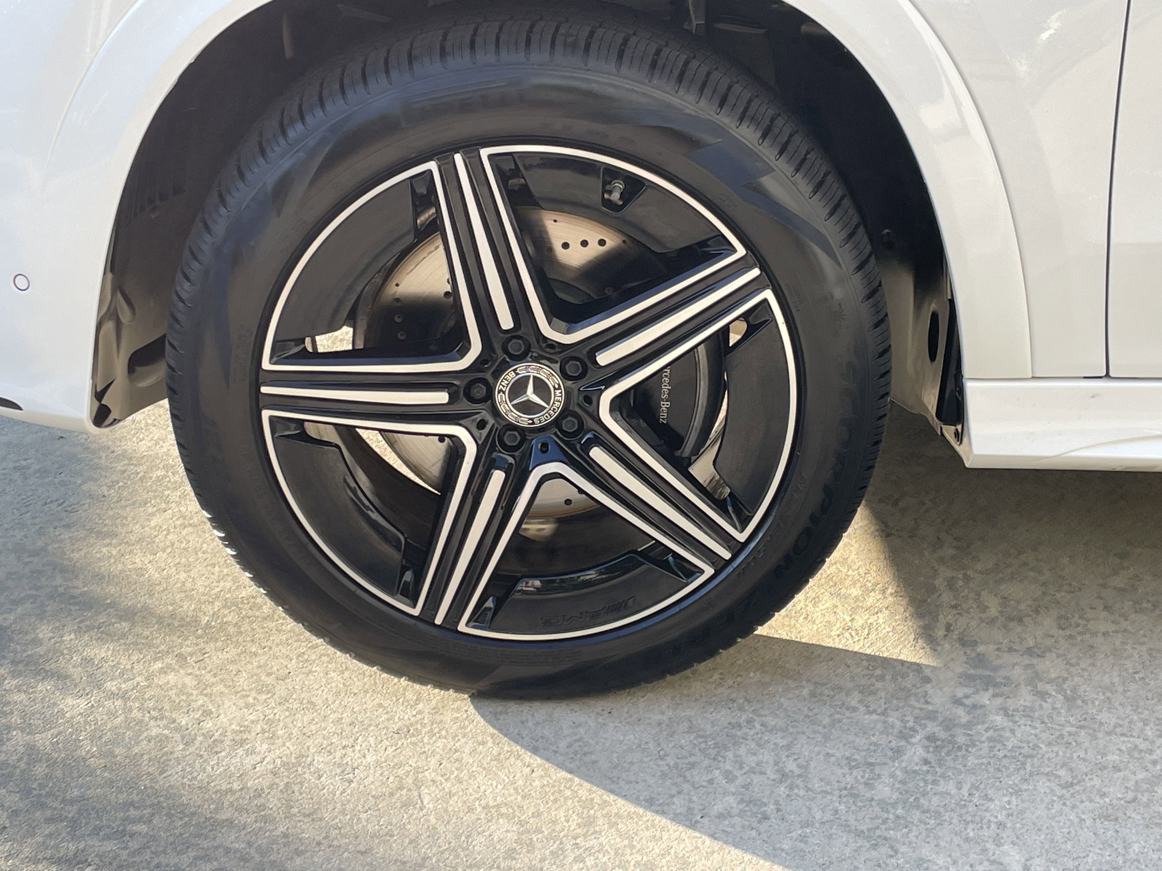 2024 Mercedes Benz GLE 450e 4MATIC photo 8