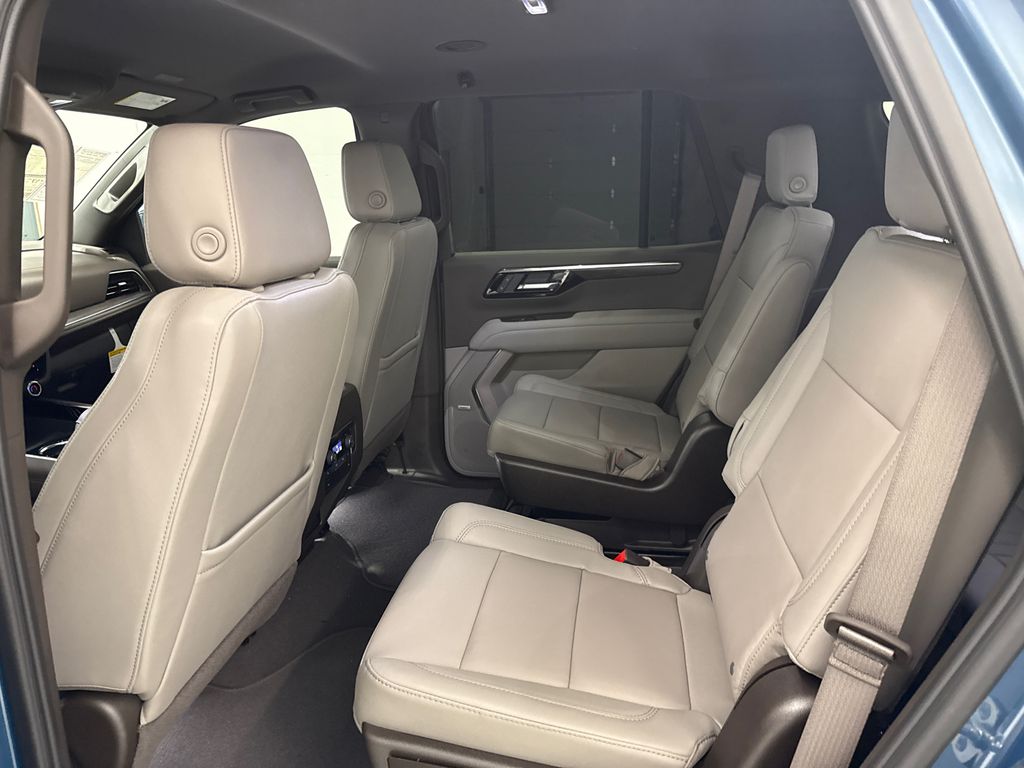 2025 Chevrolet Tahoe LT photo 25