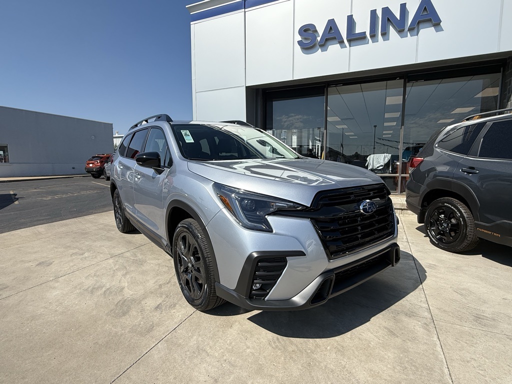 2025 Subaru Ascent Onyx Edition-Premium's photo