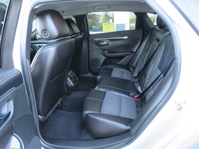 2018 Chevrolet Impala 1LT photo 17