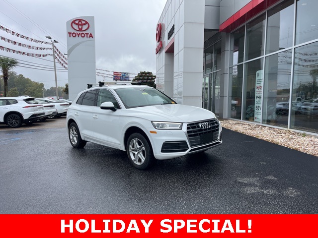2019 Audi Q5 Premium's photo