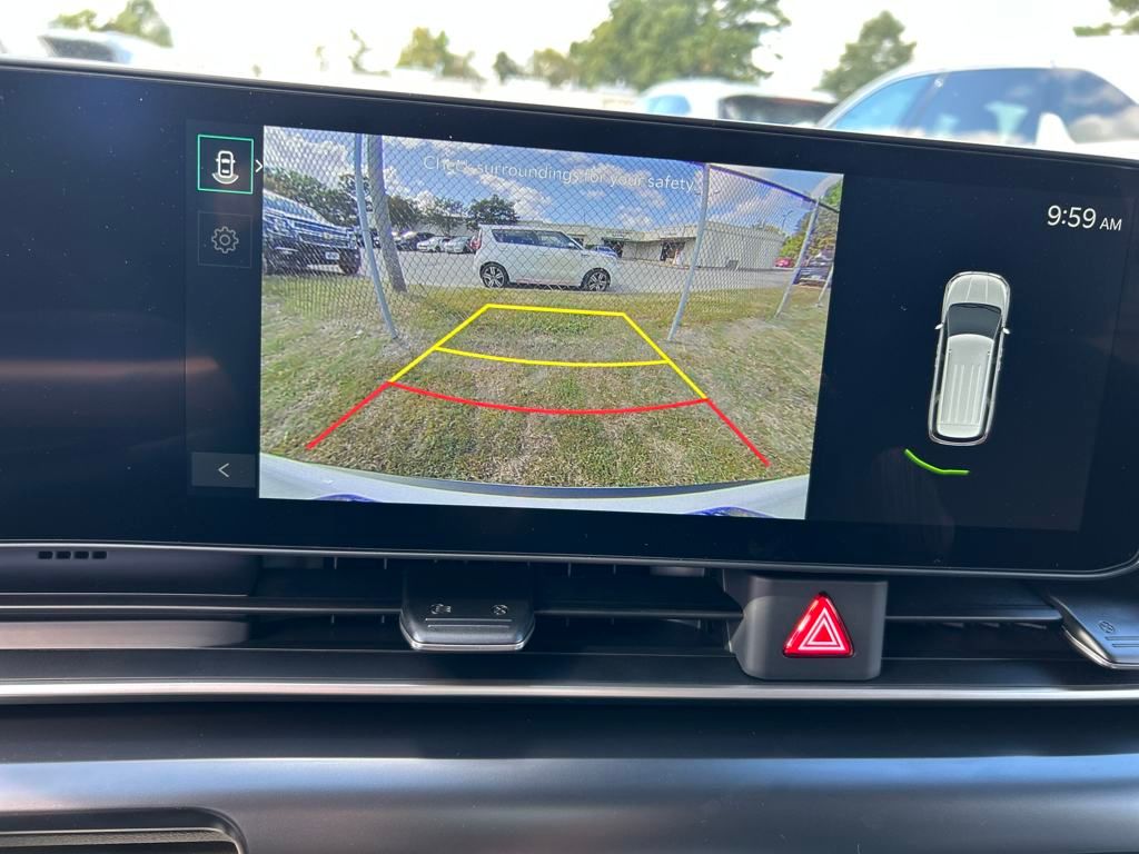 2026 Kia Carnival LX photo 30