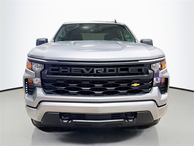 2026 Chevrolet Silverado 1500 Custom photo 2