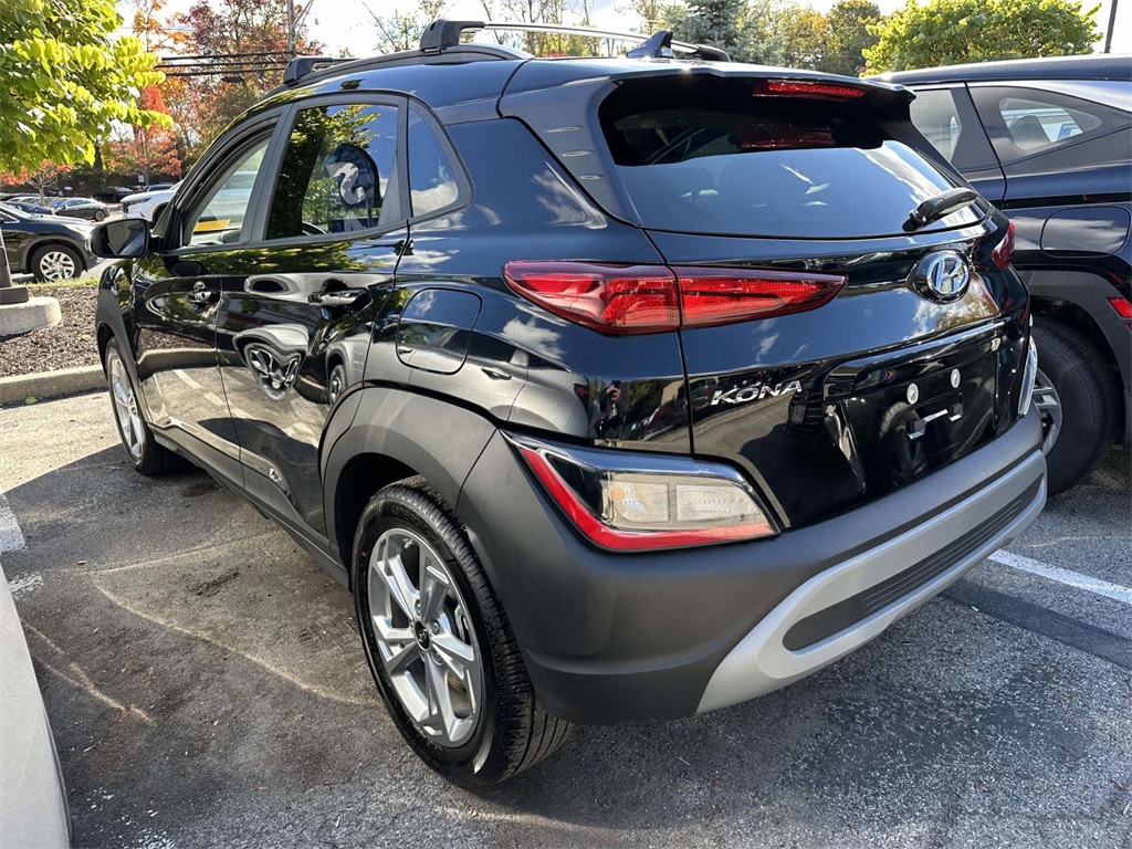 2023 Hyundai Kona SEL photo 4