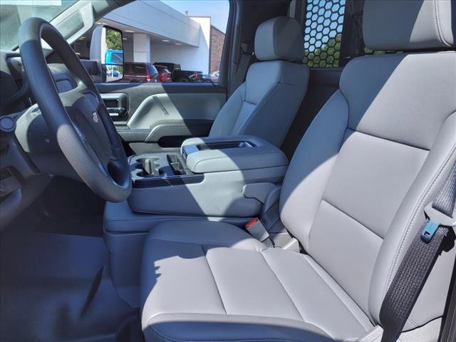 2024 Chevrolet Silverado 5500HD Work Truck photo 9