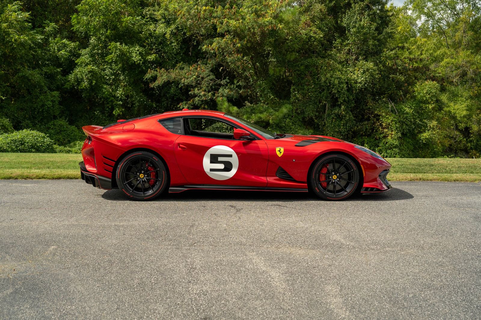 2023 Ferrari 812 Competizione Base photo 2