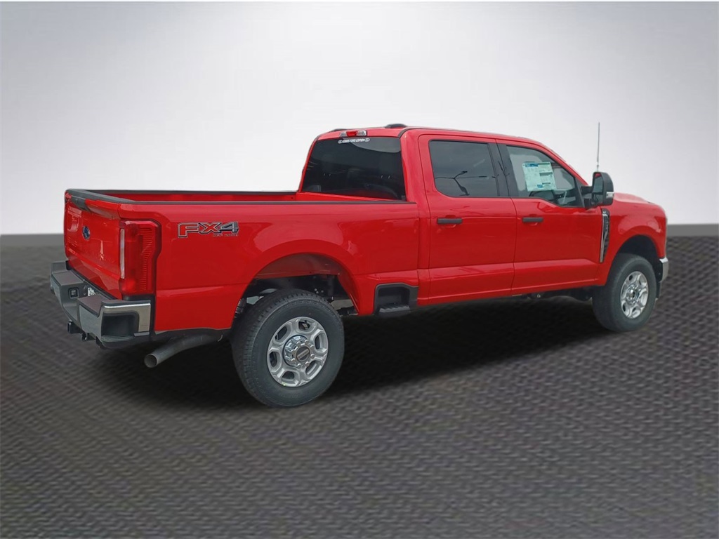2026 Ford F-250 XLT photo 3
