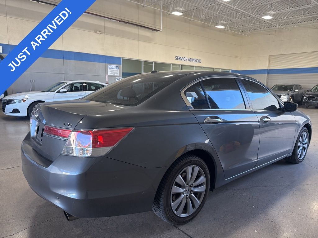 2011 Honda Accord EX-L photo 3