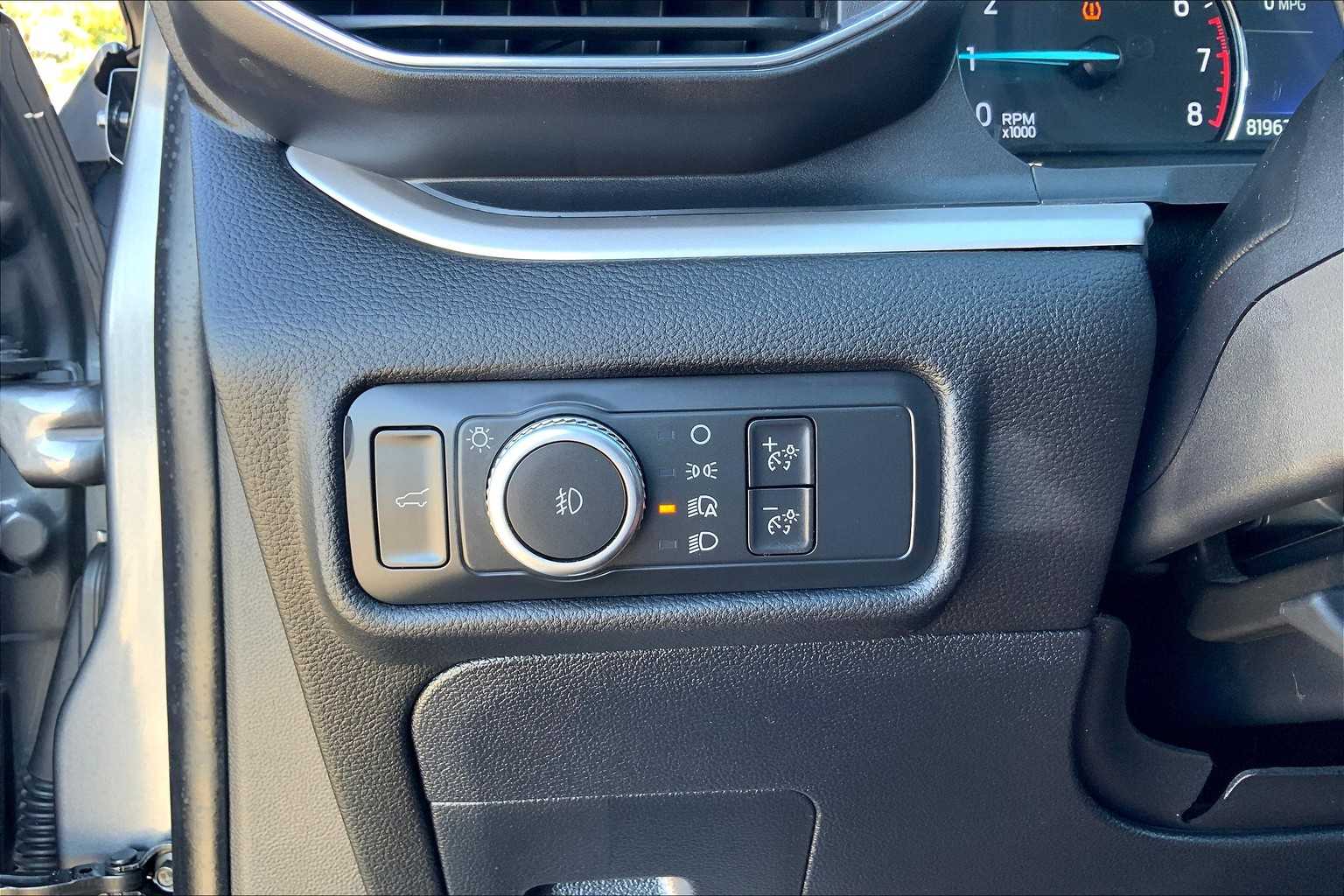 2021 Ford Explorer XLT photo 32